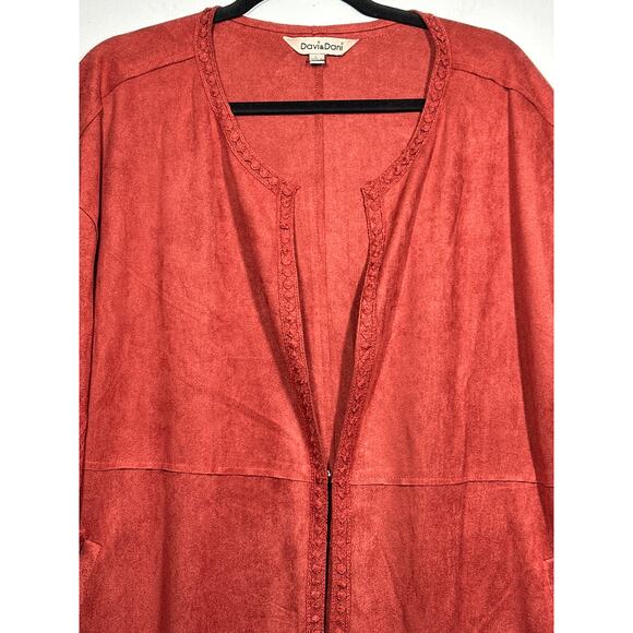 Davi & Dani Faux Suede Kimono Cardigan Boho Fringe Crochet Lace Rust NEW Size L - Picture 2 of 15